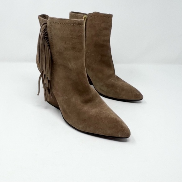 Isola Antonella Suede Fringe Wedge Ankle Boot Tan Nude Women's size 8 - Picture 1 of 10